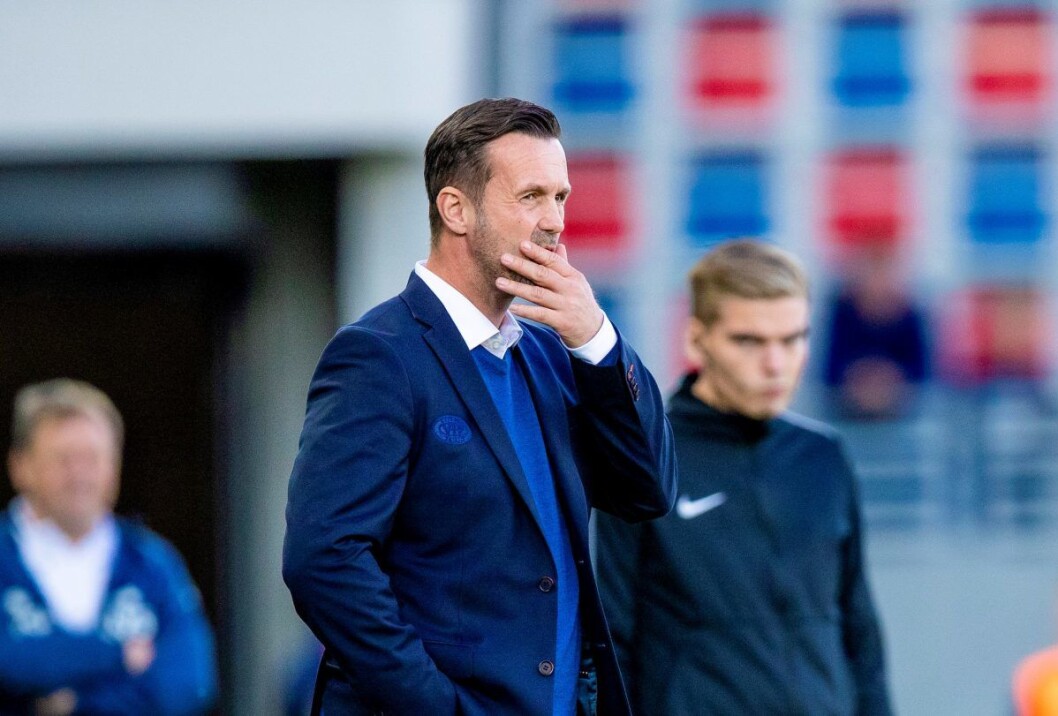 VIF-trener Ronny Deila har grunn til å se betenkt ut. Man må 30 år tilbake i tid for å finne en verre kampstatistikk for klubben. Foto: Stian Lysberg Solum / NTB scanpix VIF-trener Ronny Deila har grunn til å se betenkt ut. Man må 30 år tilbake i tid for å finne en verre kampstatistikk for klubben. Foto: Stian Lysberg Solum / NTB scanpix