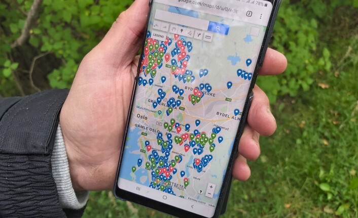 En egenutviklet app gir folkene i Epleslang full kontroll over hvor de har vært og hvor de skal. Foto: André Kjernsli En egenutviklet app gir folkene i Epleslang full kontroll over hvor de har vært og hvor de skal. Foto: André Kjernsli