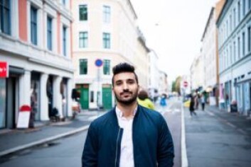 Rødt-leder Siavash Mobasheri er skuffet over at verken kommuneadvokaten eller oslopolitiet vil stoppe lørdagens SIAN-stand på Tøyen torg. Foto: Ylva Holm Torsteinson Rødt-leder Siavash Mobasheri er skuffet over at verken kommuneadvokaten eller oslopolitiet vil stoppe lørdagens SIAN-stand på Tøyen torg. Foto: Ylva Holm Torsteinson
