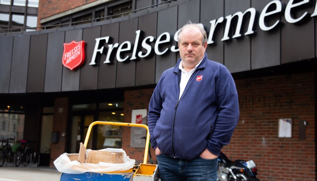 — Vi flytter fra Urtegata om vi får tilbud om skikkeligeb erstatningslokaler, sier regiondirektør i Frelsesarmeen, Frode Woldsund. — Vi flytter fra Urtegata om vi får tilbud om skikkeligeb erstatningslokaler, sier regiondirektør i Frelsesarmeen, Frode Woldsund.