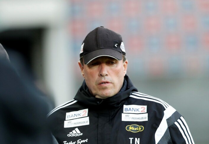 Skeids trener Tom Nordlie hevdet før kampstart at oppgjøret mot Strømmen ikke var et være eller ikke være for laget. Foto: Terje Bendiksby / NTB scanpix Skeids trener Tom Nordlie hevdet før kampstart at oppgjøret mot Strømmen ikke var et være eller ikke være for laget. Foto: Terje Bendiksby / NTB scanpix