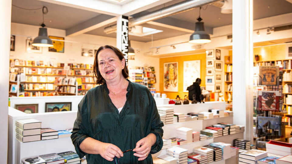Daglig leder Eva Stenlund Thorsen ønsker at folk skal finne bøker som de ikke visste at de ville ha, som kan utvide perspektivet. Foto: Hilde Kari Nylund