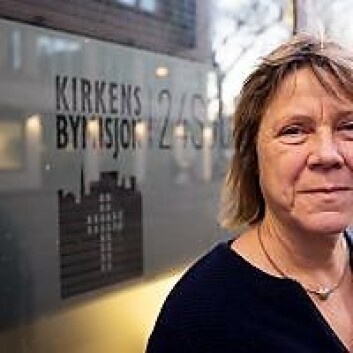 - Faller du utenfor i dag, blir fallet tøffere enn noensinne. Kravet til utdanning og teoretisk tilegnet kunnskap er alt for stort i ung alder, mener Kirsten Frigstad, leder av 24sju. - Faller du utenfor i dag, blir fallet tøffere enn noensinne. Kravet til utdanning og teoretisk tilegnet kunnskap er alt for stort i ung alder, mener Kirsten Frigstad, leder av 24sju.
