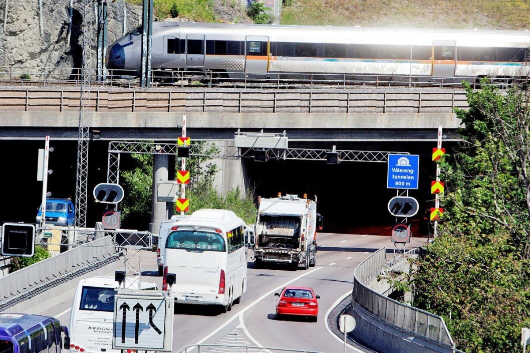 Ettersom det ikke er promillegrenser for elsparkesykkel blir mannen anmeldt for brudd på veitrafikkloven, opplyser politiet. Arkivfoto: Stian Lysberg Solum / NTB scanpix Ettersom det ikke er promillegrenser for elsparkesykkel blir mannen anmeldt for brudd på veitrafikkloven, opplyser politiet. Arkivfoto: Stian Lysberg Solum / NTB scanpix