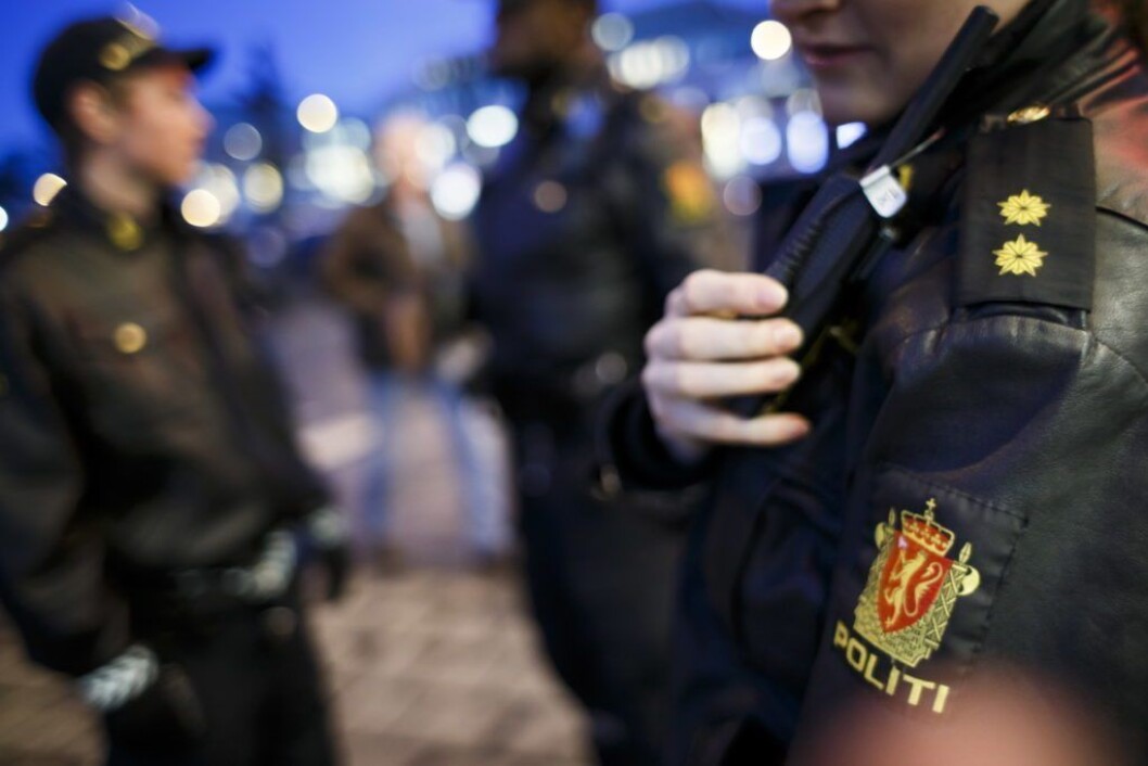 � Vi fikk flere telefoner klokken 20.30 om at seks unge menn hadde gått til angrep på pizzarestauranten, opplyser politiet. Foto: Heiko Junge / NTB scanpix � Vi fikk flere telefoner klokken 20.30 om at seks unge menn hadde gått til angrep på pizzarestauranten, opplyser politiet. Foto: Heiko Junge / NTB scanpix