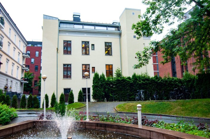 Fontenehuset med fontene i Holbergsgate på Bislett var stedet hvor Fontenehuset først startet. Foto: Fontenehuset Fontenehuset med fontene i Holbergsgate på Bislett var stedet hvor Fontenehuset først startet. Foto: Fontenehuset