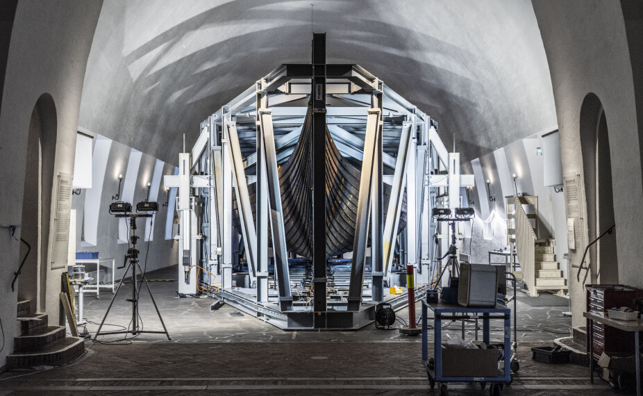 Vikingskipet var trolig en grav som ble plyndret. Nå skal det flyttes