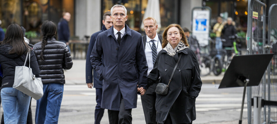 Se bildene: Kjendisene strømmet til Oslo-forfatterens begravelse