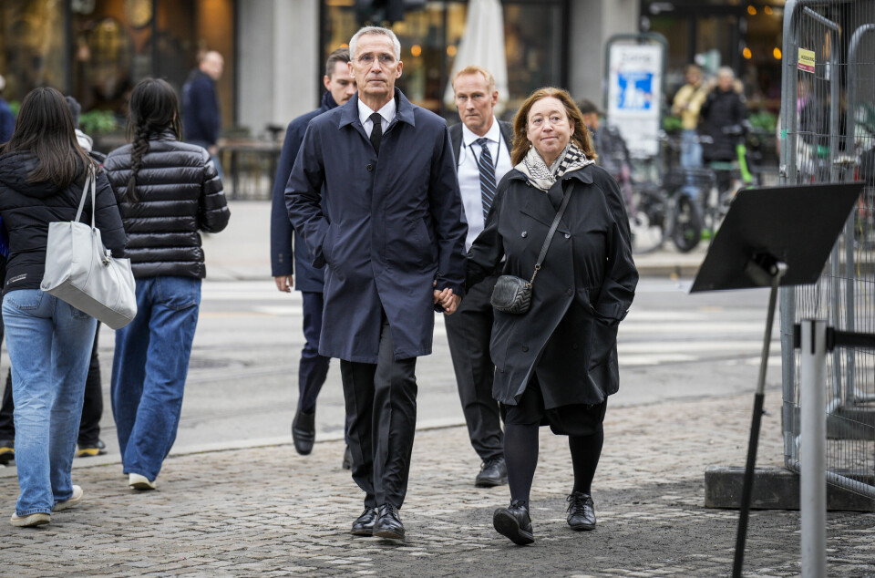 Se bildene: Kjendisene strømmet til Oslo-forfatterens begravelse