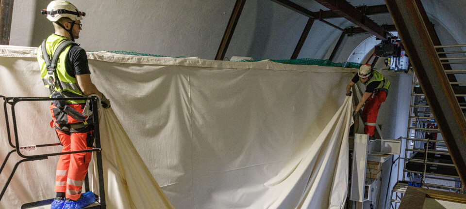 Dekket til med hvit duk før nervepirrende prosess på Bygdøy