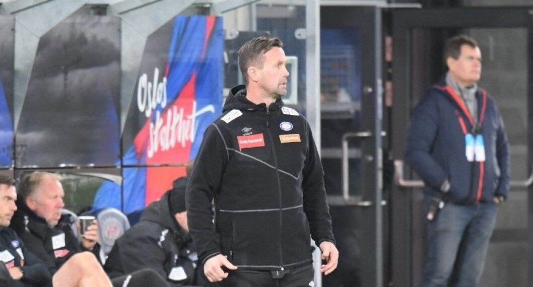 Trener Ronny Deila og Vålerenga er bare seks poeng unna kvalikplass i eliteserien etter 2-0 tapet for Stabæk. Foto: Christian Boger Trener Ronny Deila og Vålerenga er bare seks poeng unna kvalikplass i eliteserien etter 2-0 tapet for Stabæk. Foto: Christian Boger