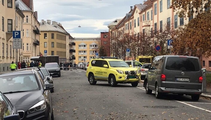 Ambulansen som ble stjålet står bak politisperringer i Krebs gate på Torshov. Foto: Mikkel Bay Vold Ambulansen som ble stjålet står bak politisperringer i Krebs gate på Torshov. Foto: Mikkel Bay Vold