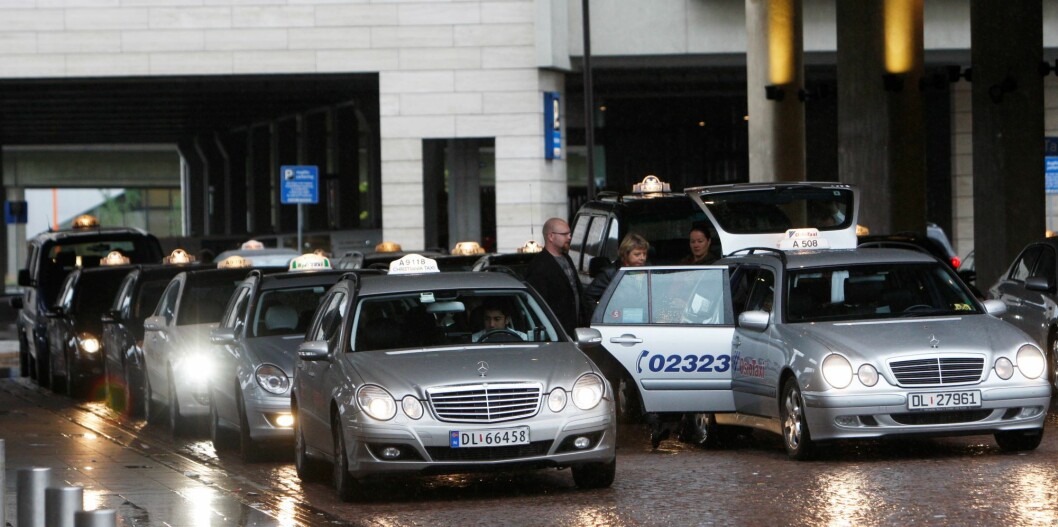 Det er slutt på kravet om kjentmannsprøve for taxisjåfører i Oslo og Akershus. Neste sommer gjelder endringen for hele landet. Foto: Morten Holm / SCANPIX