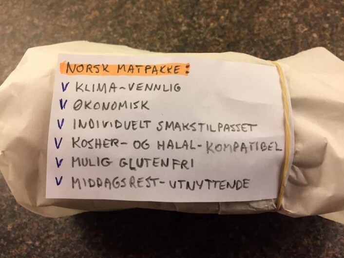 Lærer Ola Buxrud argumenterte i går for at Foss videregående skole trenger midler til høyst andre ting enn et gratis måltid mat på skolen. Bilde: Trond R. Hole Lærer Ola Buxrud argumenterte i går for at Foss videregående skole trenger midler til høyst andre ting enn et gratis måltid mat på skolen. Bilde: Trond R. Hole