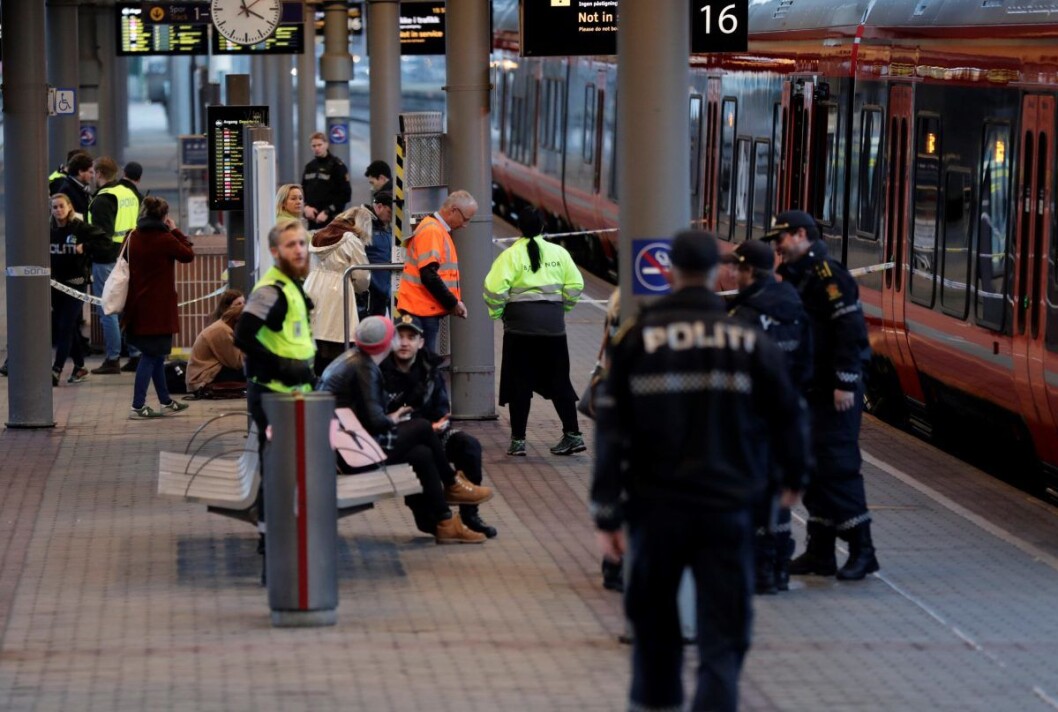 I politiforklaringer og i retten forklarte mannen at han da han var i Sverige eller Danmark «fikk ordre av djevelen om å reise til Oslo for å drepe en svart mann». Foto: Berit Roald / NTB scanpix I politiforklaringer og i retten forklarte mannen at han da han var i Sverige eller Danmark «fikk ordre av djevelen om å reise til Oslo for å drepe en svart mann». Foto: Berit Roald / NTB scanpix