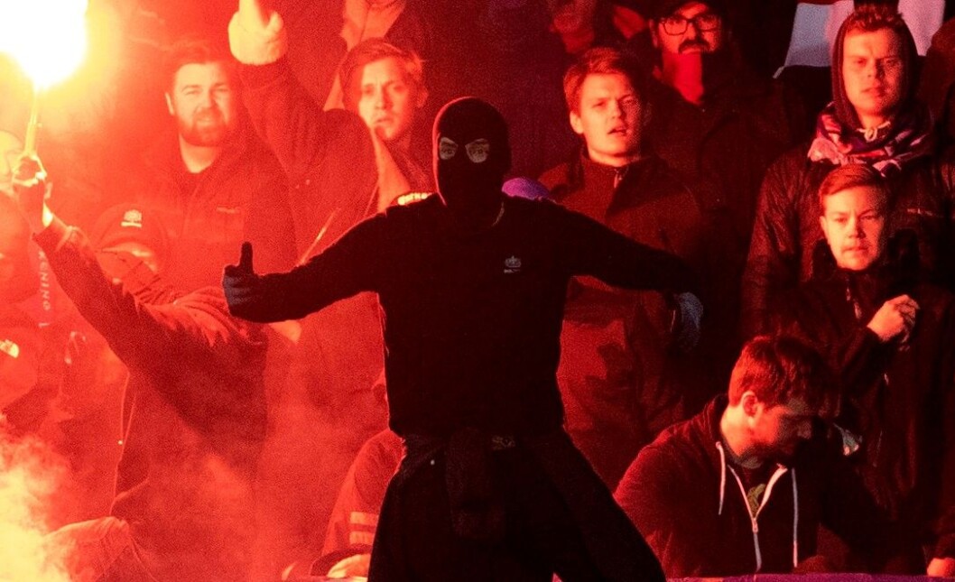 � Det er personer som er godt kjent av politiet fra før. Disse er ikke de eneste som er identifisert. Vi har også identifisert andre, sier Wilhelm Bjølseth ved Skedsmo politistasjon.
Foto: Terje Bendiksby / NTB scanpix � Det er personer som er godt kjent av politiet fra før. Disse er ikke de eneste som er identifisert. Vi har også identifisert andre, sier Wilhelm Bjølseth ved Skedsmo politistasjon.
Foto: Terje Bendiksby / NTB scanpix