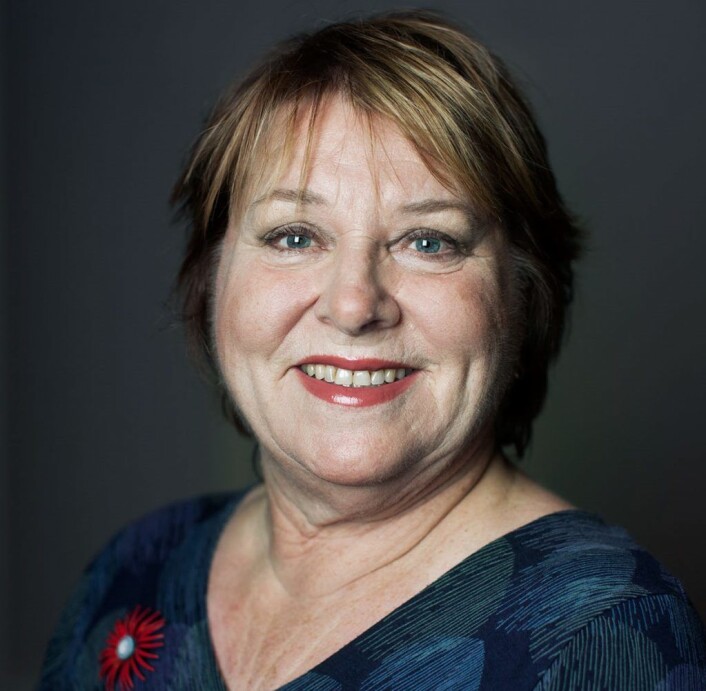 Kari Svendsener er stor fan av bydelen og mener at Sagenecabareten fremmer identitet og samhold for beboerne. Foto: Åse Marie Mikkelsen Kari Svendsener er stor fan av bydelen og mener at Sagenecabareten fremmer identitet og samhold for beboerne. Foto: Åse Marie Mikkelsen