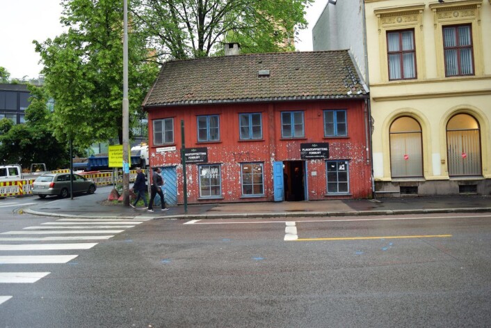 Om ikke alt for lenge blir det liv og sjel igjen i det røde huset i Grønlandsleiret 28. Foto: Magnus Evenstuen Om ikke alt for lenge blir det liv og sjel igjen i det røde huset i Grønlandsleiret 28. Foto: Magnus Evenstuen