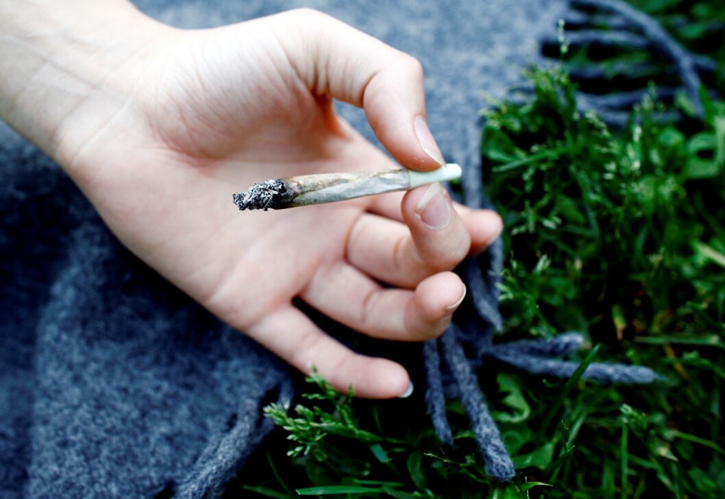 – Vi er nødt til å problematisere at våre ungdommer smertedøyver, eksperimenterer og leker med svært potent hasj og marihuana, amfetamin, kokain, ecstasy og andre stoffer, skriver ungdomsavsnittet. Foto: Sara Johannessen / Scanpix – Vi er nødt til å problematisere at våre ungdommer smertedøyver, eksperimenterer og leker med svært potent hasj og marihuana, amfetamin, kokain, ecstasy og andre stoffer, skriver ungdomsavsnittet. Foto: Sara Johannessen / Scanpix