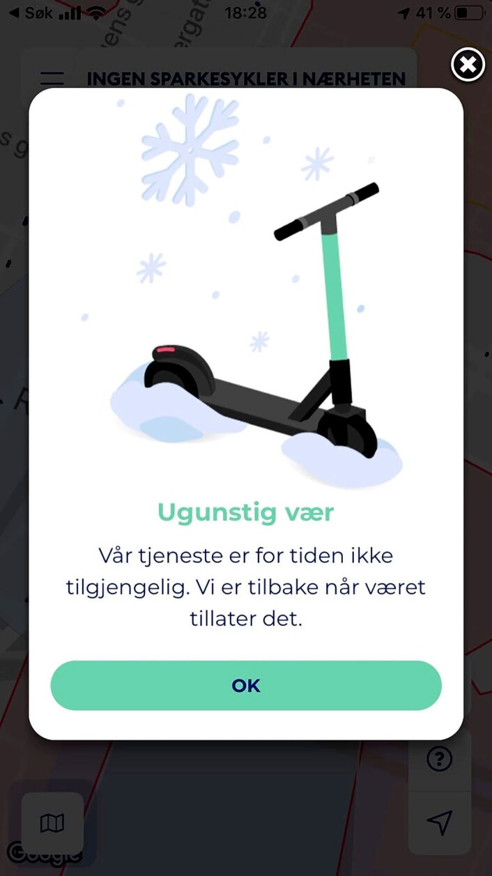 Meldingen på Tier viser at det ikke er mulig å bruke deres sparkesykler lørdag. Elsparkesykkelaktørene Tier og Voi har stengt tilgangen på sine elsparkesykler i Oslo på grunn av dårlig vær. Foto: Lise Åserud / NTB scanpix Meldingen på Tier viser at det ikke er mulig å bruke deres sparkesykler lørdag. Elsparkesykkelaktørene Tier og Voi har stengt tilgangen på sine elsparkesykler i Oslo på grunn av dårlig vær. Foto: Lise Åserud / NTB scanpix