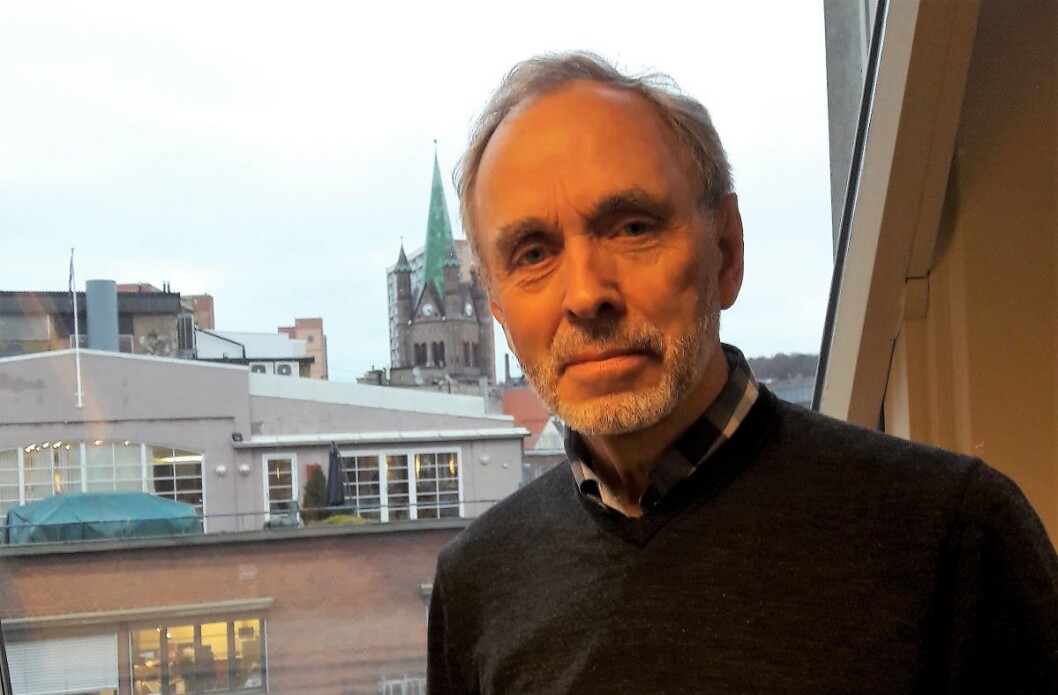 Ottar Julsrud ble bedt om å skrive Oslo Høyres historie fra 1985 og fram til i dag. Nå foreligger boka Høyre hånd på rattet. Foto: Anders Høilund Ottar Julsrud ble bedt om å skrive Oslo Høyres historie fra 1985 og fram til i dag. Nå foreligger boka Høyre hånd på rattet. Foto: Anders Høilund