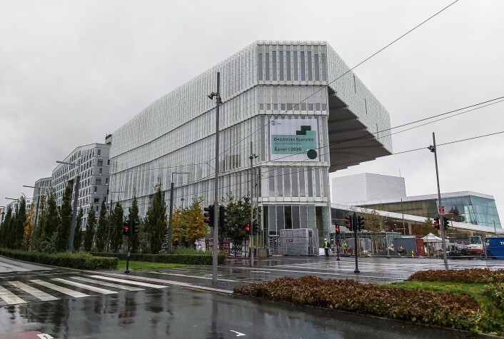 Rett i nærheten av Oslo S ligger det nye og tilgjengelige biblioteket. Foto: André Kjernsli
