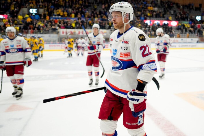 Vålerengas Martin Røymark depper etter eliteseriekampen i ishockey mellom Storhamar og Vålerenga i CC Amfi tirsdag. Foto: Fredrik Hagen / NTB scanpix Vålerengas Martin Røymark depper etter eliteseriekampen i ishockey mellom Storhamar og Vålerenga i CC Amfi tirsdag. Foto: Fredrik Hagen / NTB scanpix