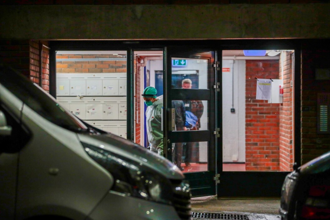 En kvinne er siktet for drap etter at en død kvinne ble funnet i leiligheten hennes i Oslo sentrum torsdag. Den siktede kvinnen ble pågrepet tirsdag etter et knivangrep på Oslo S. Foto: Håkon Mosvold Larsen / NTB scanpix En kvinne er siktet for drap etter at en død kvinne ble funnet i leiligheten hennes i Oslo sentrum torsdag. Den siktede kvinnen ble pågrepet tirsdag etter et knivangrep på Oslo S. Foto: Håkon Mosvold Larsen / NTB scanpix