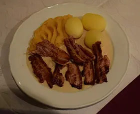 Flesk og duppe på Restaurant Schrøder.