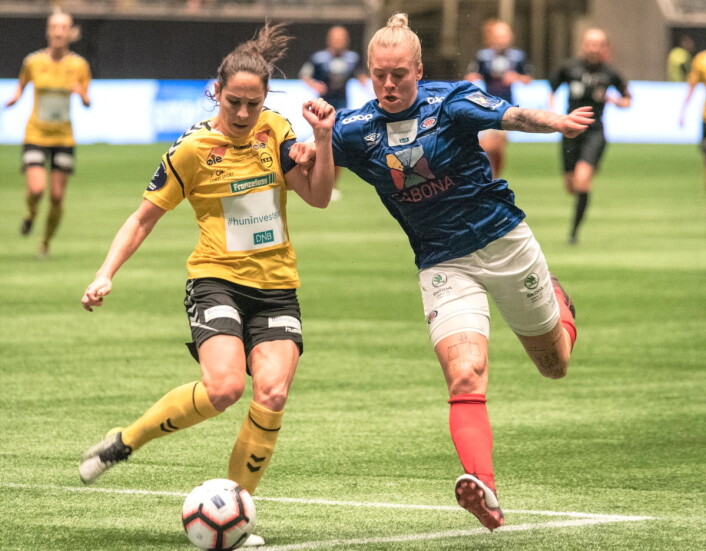 Det ville seg ikke for Marie Dølvik Marcussen og resten av Vålerenga-laget i første omgang Foto: Bjørnar Morønning Det ville seg ikke for Marie Dølvik Marcussen og resten av Vålerenga-laget i første omgang Foto: Bjørnar Morønning