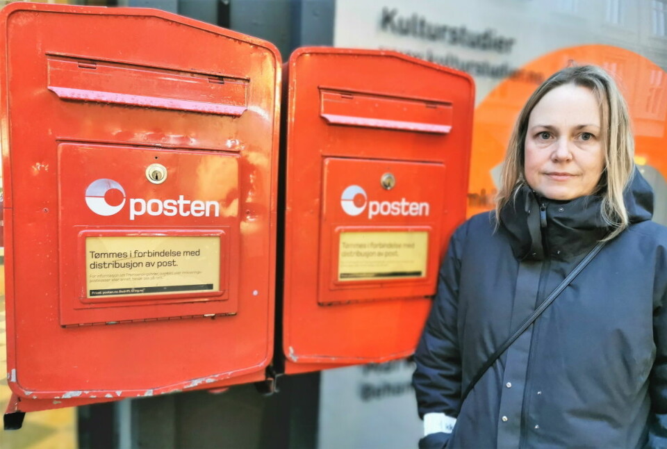 Etter at postkontoret på Grünerløkka stengte i slutten av oktober, er et par postkasser eneste tilbud til beboerne sentralt i bydelen.  � Posten burde finne noe bedre, mener Venstre-politiker Anita Wold. Foto: Christian Boger