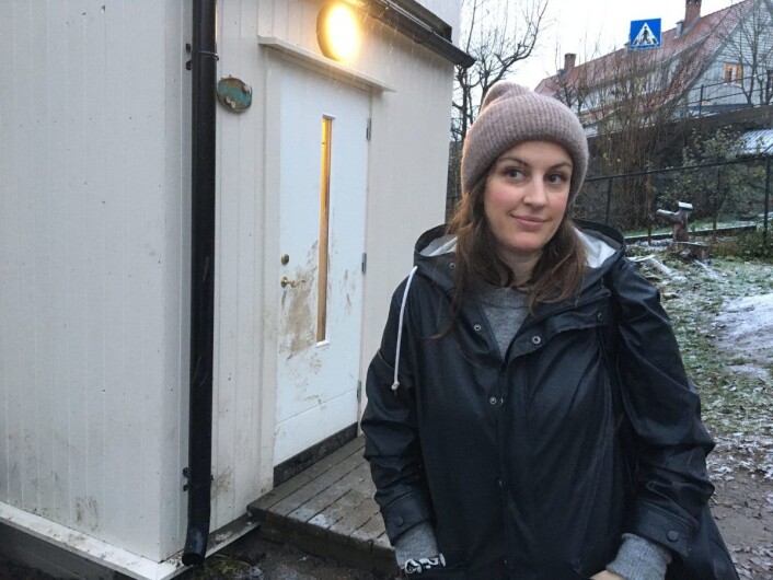 � Det er lett å se på oss som forsvarer barnehagen som en gjeng ressurssterke foreldre. Men du må se på de prinsipielle sidene ved denne kampen også. Ekebergskrenten er et ikke-sted, og det er fint å ha et sted som binder oss som bor her sammen, sier Camilla Martin. Foto: Vegard Velle � Det er lett å se på oss som forsvarer barnehagen som en gjeng ressurssterke foreldre. Men du må se på de prinsipielle sidene ved denne kampen også. Ekebergskrenten er et ikke-sted, og det er fint å ha et sted som binder oss som bor her sammen, sier Camilla Martin. Foto: Vegard Velle