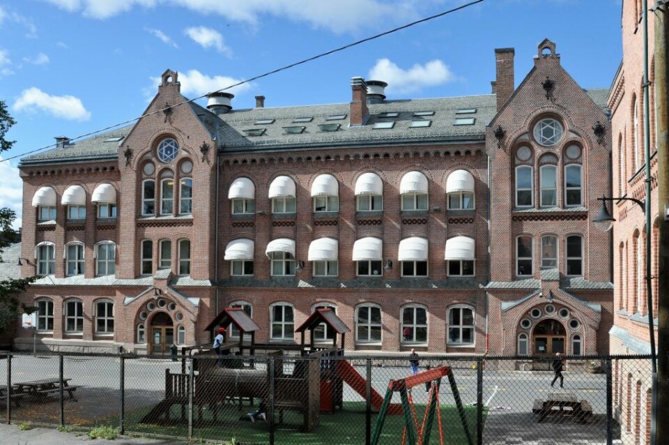 Onsdag avgjør bystyret om over 400 elever ved Bolteløkka skole skal fraktes med buss til Brynseng i to og et halvt år eller om de skal gå på paviljongskole i nærmiljøet. Foto: Arnsten Linstad