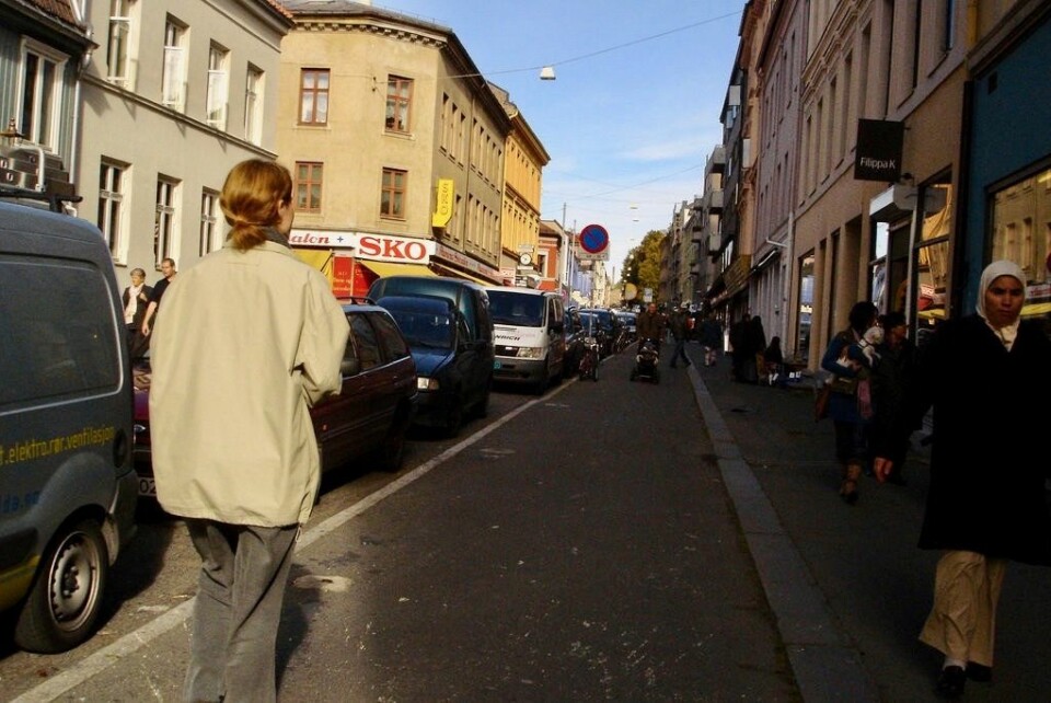 Oppover Markveien på Grünerløkka trasker hundrevis av gjester og beboere hver dag. Foto:  Timo Arnall