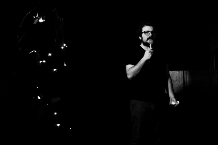 Domenico Nocerino på Illegal Comedy. Foto: Tone Brandal Domenico Nocerino på Illegal Comedy. Foto: Tone Brandal