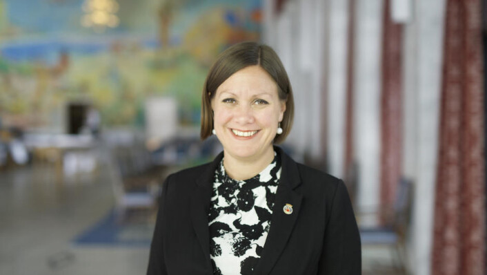Byutviklingsbyråd Hanna Marcussen og byrådet utsetter iverksettelsen av fjerning av 65o parkeringsplasser innenfor Ring 1. Foto: Oslo kommune Byutviklingsbyråd Hanna Marcussen og byrådet utsetter iverksettelsen av fjerning av 65o parkeringsplasser innenfor Ring 1. Foto: Oslo kommune