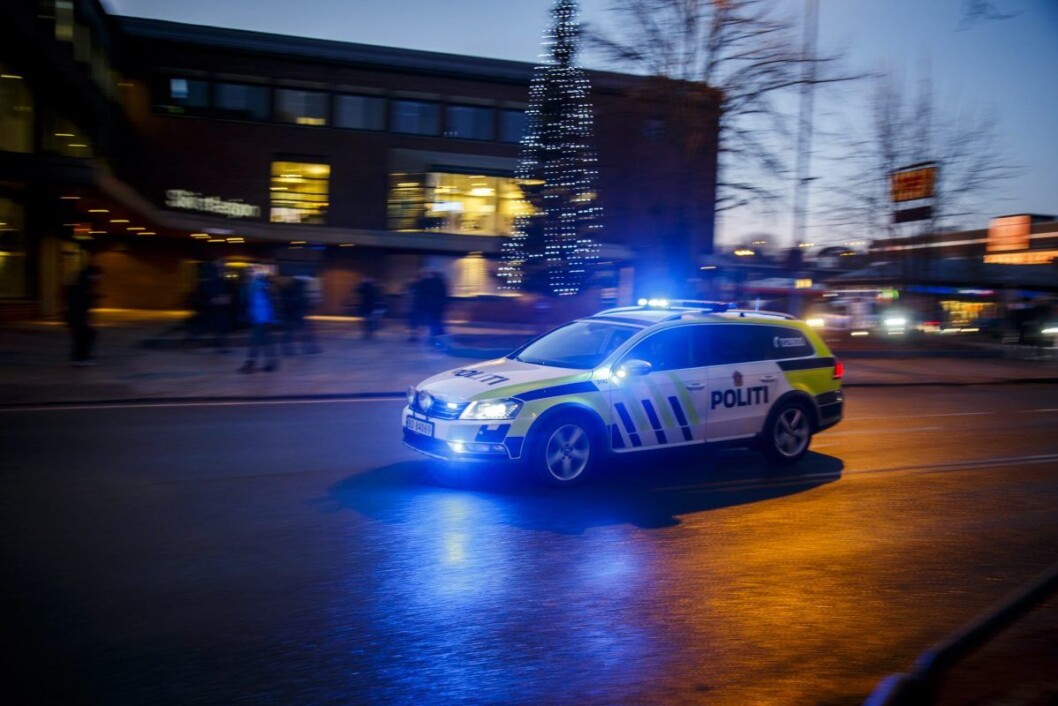 Avsnittsleder i Oslo politidistrikt, Wiktor Furøy, sier mange av patruljene må brukes til arrangementer som er knyttet til Slottet, regjeringen, Stortinget, statsbesøk og demonstrasjoner. Det er de samme politipatruljene som egentlig er satt av til normal patruljetjeneste, sier Furøy til NRK. Illustrasjonsfoto: Heiko Junge / NTB scanpix Avsnittsleder i Oslo politidistrikt, Wiktor Furøy, sier mange av patruljene må brukes til arrangementer som er knyttet til Slottet, regjeringen, Stortinget, statsbesøk og demonstrasjoner. Det er de samme politipatruljene som egentlig er satt av til normal patruljetjeneste, sier Furøy til NRK. Illustrasjonsfoto: Heiko Junge / NTB scanpix