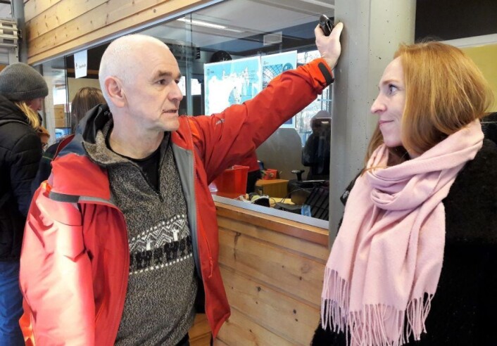 Av de mange som sto i kø for å ta et siste bad på Tøyenbadet, var tidligere leder for Oslo stupeklubb, Olav Arne Forbord. Også han var frustrert over det manglende tilbudet for stupere i Oslo. Foto: Anders Høilund Av de mange som sto i kø for å ta et siste bad på Tøyenbadet, var tidligere leder for Oslo stupeklubb, Olav Arne Forbord. Også han var frustrert over det manglende tilbudet for stupere i Oslo. Foto: Anders Høilund