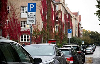 Prisen på beboerparkering i Oslo økes med 20 prosent. Også elbiler må betale for kommunal p-plass