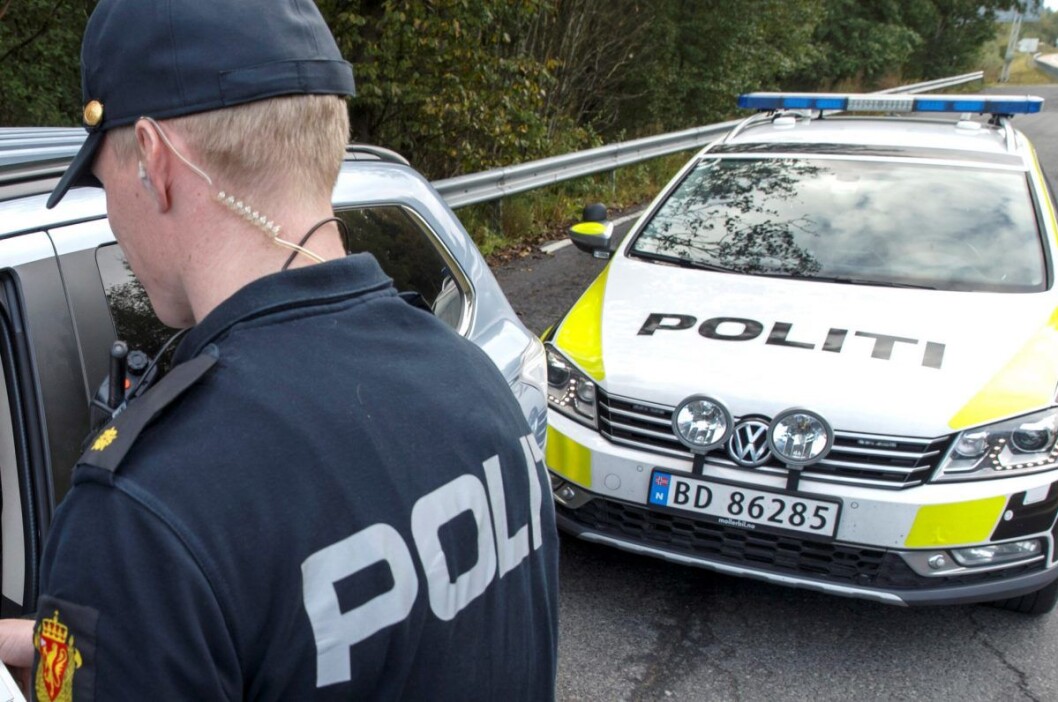 Like før klokken 6 søndag melder politiet at E6 er åpen igjen, etter å ha vært delvis stengt etter kollisjonen. Illustrasjonsfoto: Gorm Kallestad / NTB scanpix Like før klokken 6 søndag melder politiet at E6 er åpen igjen, etter å ha vært delvis stengt etter kollisjonen. Illustrasjonsfoto: Gorm Kallestad / NTB scanpix