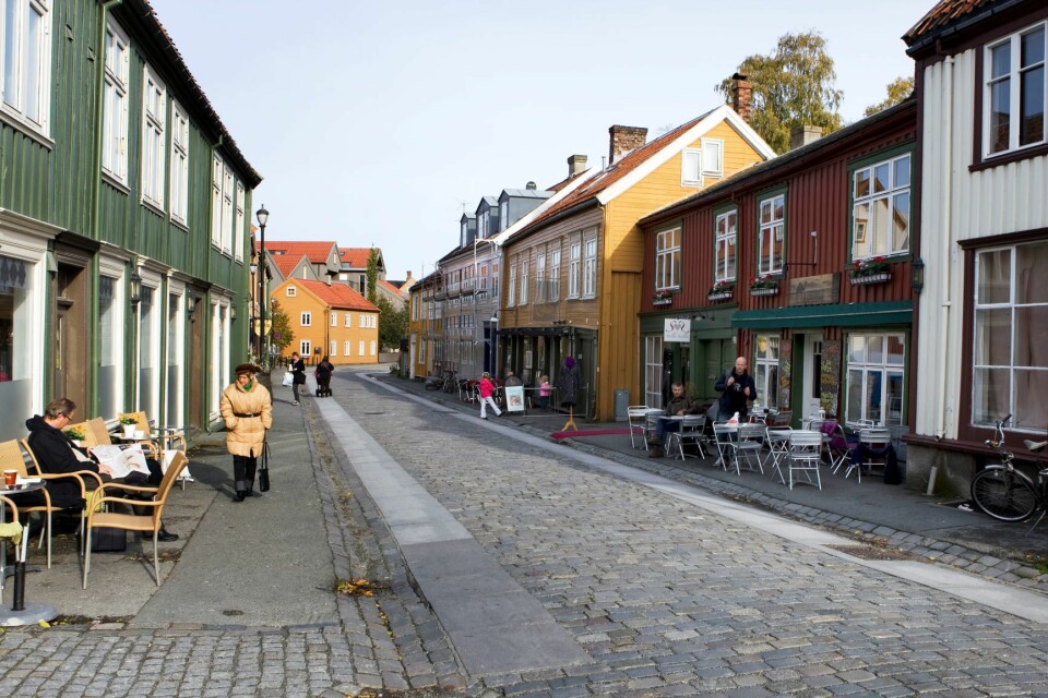 Bakklandet i Trondheim med steinheller og brostein. Foto: Gorm Kallestad / SCANPIX