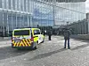 Politiet er søndag formiddag på Deichman Bjørvika.