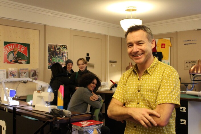 Nils Grønningsæter på folkeverkstedet på Deichman Hovebiblioteket på Hammersborg. Foto: Sunniva Adam/Deichman Nils Grønningsæter på folkeverkstedet på Deichman Hovebiblioteket på Hammersborg. Foto: Sunniva Adam/Deichman