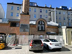 I humlesilen til gamle Schous Mikrobryggeri åpner den nye pizzeriaen.