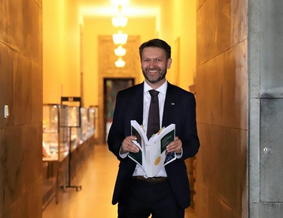 Eirik Lae Solberg (H) fortsetter som bystyremedlem og nestleder i Oslo Høyre, men er ferdig med politikk på heltid. Foto: André Kjernsli