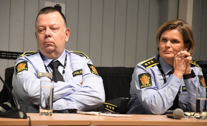 Leder for enhet sentrum i Oslo politidistrikt, Tore Soldal, og seksjonsleder for kriminalitetsforebyggende seksjon i Oslo politidistrikt, Anette Rødsand Lund, skulle gjerne vært mer til stede på Grønland. Foto: Christian Boger Leder for enhet sentrum i Oslo politidistrikt, Tore Soldal, og seksjonsleder for kriminalitetsforebyggende seksjon i Oslo politidistrikt, Anette Rødsand Lund, skulle gjerne vært mer til stede på Grønland. Foto: Christian Boger