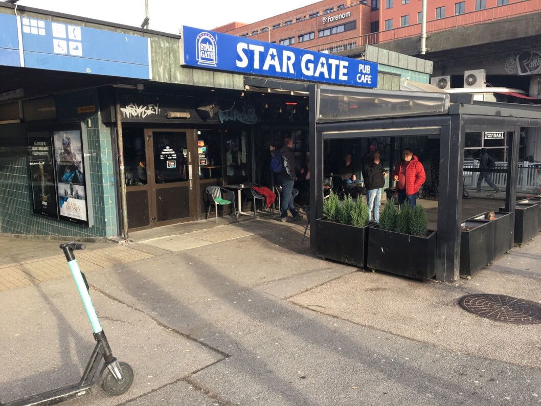 Om juristene i næringsetaten får det som de vil, kan Stargate på Grønland igjen miste skjenkebevillingen. Saken er nå til behandling i Helse- og omsorgsdepartementet. Foto: Vegard Velle Om juristene i næringsetaten får det som de vil, kan Stargate på Grønland igjen miste skjenkebevillingen. Saken er nå til behandling i Helse- og omsorgsdepartementet. Foto: Vegard Velle