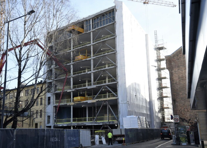 I dette nybygget i Urtegata 9 vil det bli et yrende studentliv når 1600 studenter ved Høyskolen Kristiania flytter inn høsten 2021. Foto: Christian Boger I dette nybygget i Urtegata 9 vil det bli et yrende studentliv når 1600 studenter ved Høyskolen Kristiania flytter inn høsten 2021. Foto: Christian Boger