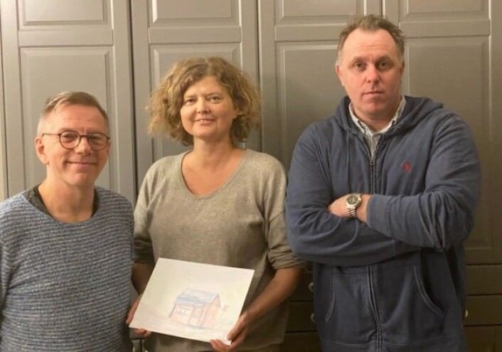 Aksjonister på Vålerenga frykter Sotakiosken aldri blir satt opp igjen. Fra venstre Even Haugseth fra Vålerenga historielag, Hege Stensrud Høsøien i La Sotakiosken leve og Christian Korrell. Foto: Privat Aksjonister på Vålerenga frykter Sotakiosken aldri blir satt opp igjen. Fra venstre Even Haugseth fra Vålerenga historielag, Hege Stensrud Høsøien i La Sotakiosken leve og Christian Korrell. Foto: Privat