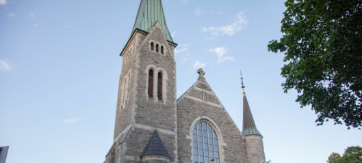 Fagerborg kirke og andre kirker i Oslo velger solcellepanel på taket